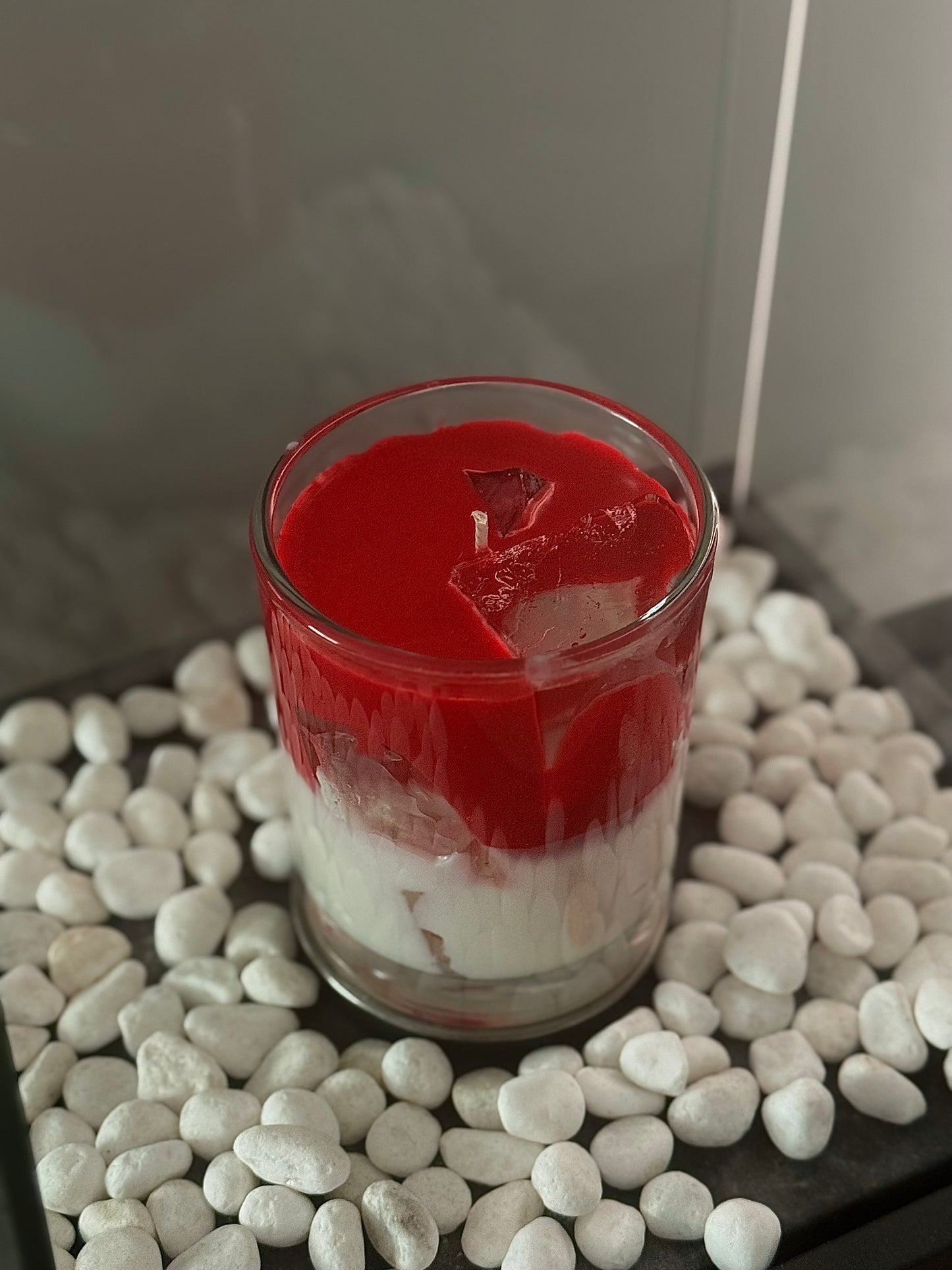 Accorn rankų darbo velvet flame žvakė